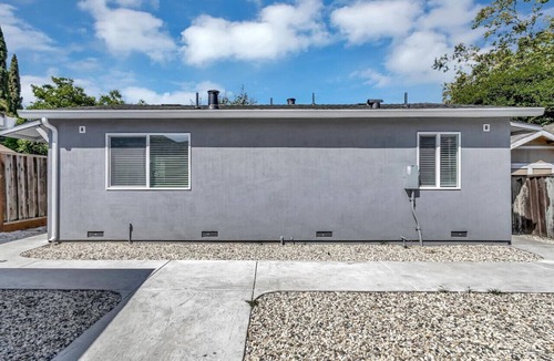 Northside House | Renovated l Near SJSU l Downtown SJ l Modern