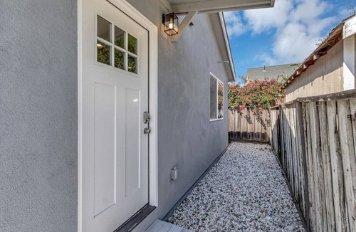 Northside House | Renovated l Near SJSU l Downtown SJ l Modern