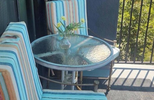NoHo Arts District Apartment | Resort Style 1-bedroom apartment in adorable Los Angeles with tons of amenities