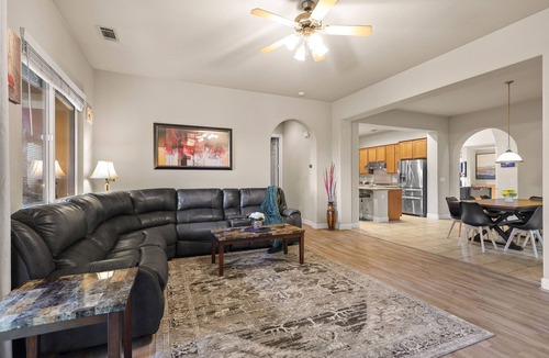 South Bechelli House | Rivercrest Branch House