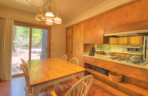 Harden Flat House | Riverfront House 5 miles to Yosemite! THE closest to the Hwy 120 gate. 3 bdrm AC