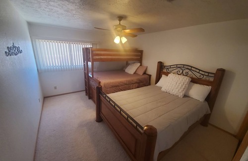 Bullhead City House | Riverfront house private boat ramp dock cove gambling beach fishing off roading
