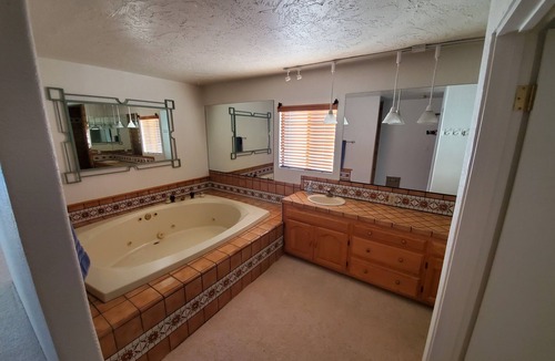 Bullhead City House | Riverfront house private boat ramp dock cove gambling beach fishing off roading