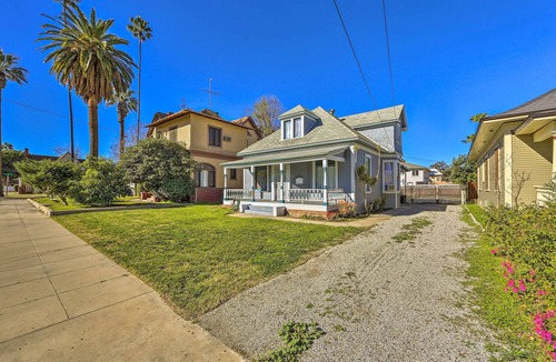 Downtown Riverside House | Riverside House w/Yard ~ 1 Mi to Downtown!