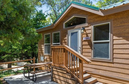 Kernville Cabin | Riverwalk Cabin at KRS Campground (Cabin 9)