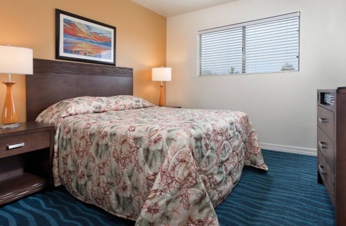 Downtown Resort | Romantic Pismo Beach - 5 Minutes from pier