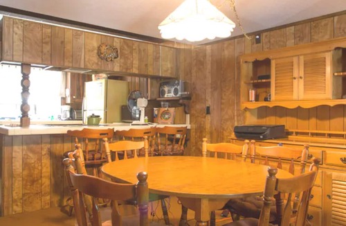 Summit Estates Cabin | Rustic Woodsy Cabin - Close to Village, Lake & Trails