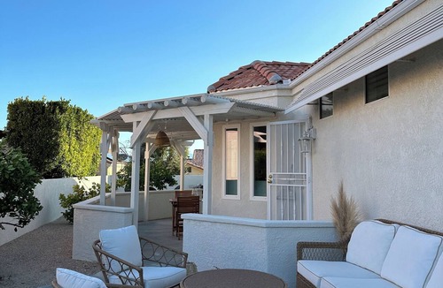Desert Hot Springs House | Sage & Stone Retreat with lots of amenities
