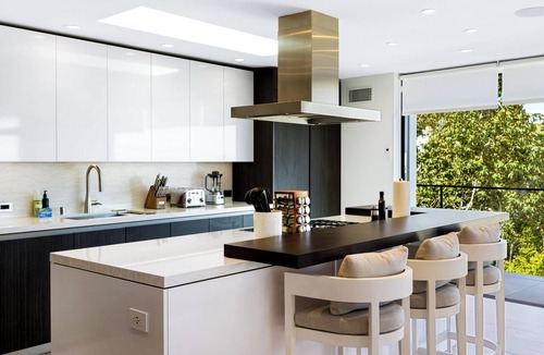 Hollywood Hills West Villa | Saint Ives Reserve - Sunset Strip Retreat w/Epic City-to-Ocean Views