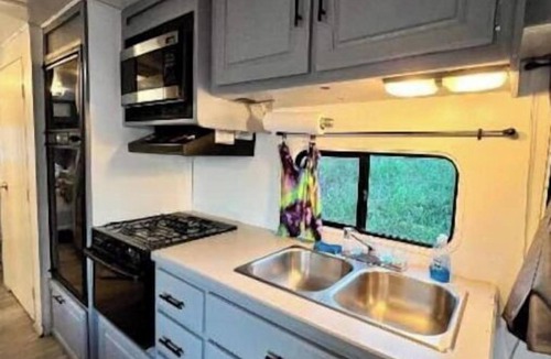 Winter Gardens House | San Diego RV Down Town 20 Minutes Sea World 25 Min