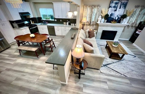 Willow Glen House | San Jose - 8 bedroom 4 bath