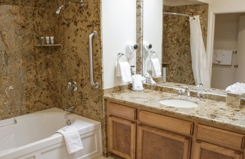 Avila Beach Resort | San Luis Bay Inn 1BR – Coastal Escape Near Avila Beach