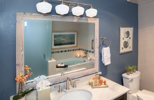 San Simeon Hotel | Sand Pebbles Inn