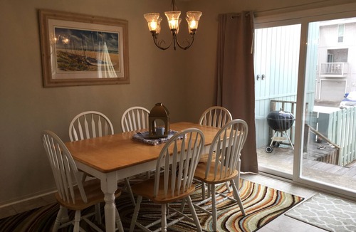Rio del Mar Condo | Sandpiper by the Sea Condo with partial ocean views