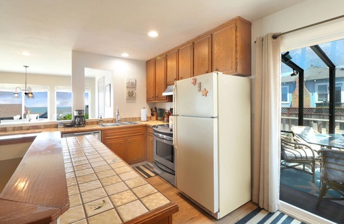 Dillon Beach Cottage | Sandy Dog - short walk to the beach