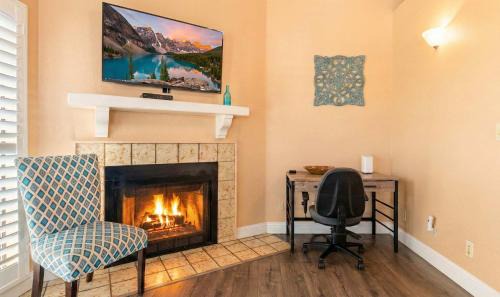 Beach Hill - Beach Flats House | Santa Cruz Retreat Near Beach with Free Parking