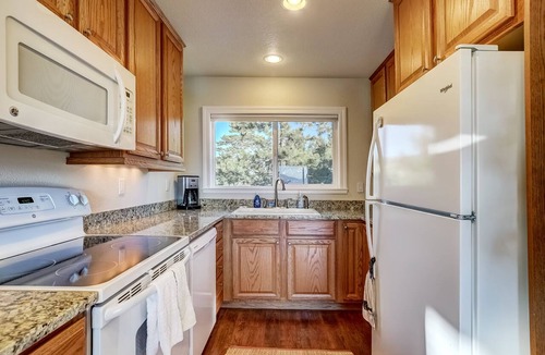 Tahoe Village House | Scenic Escape - BEST views of Lake Tahoe!