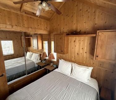 Lone Pine House | Scenic Mountain Cabin with Sierra Nevada Views on Highway 395 Near Lone Pine, California