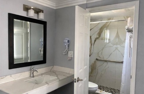 Downtown Hotel | Sea Garden Inn Pismo Beach- San Luis Obispo