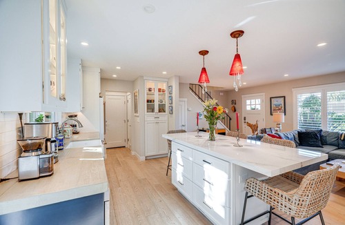 Rio del Mar House | Seascape Aptos Retreat w/Bocce Ball Court!