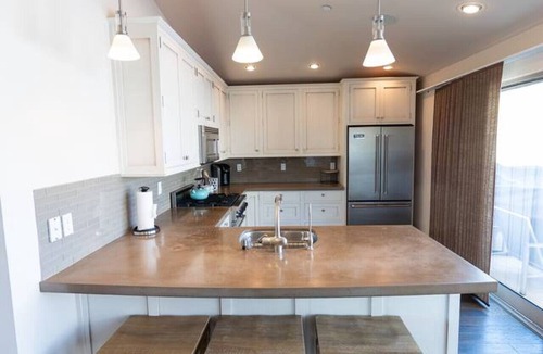 Avila Beach House | Seaside Avila W/Rooftop Deck