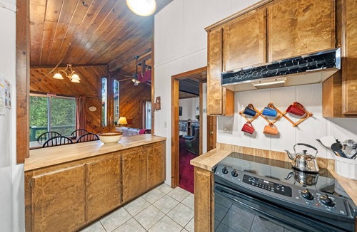 Idyllwild Cabin | Secluded Cozy Cottage: Walk to Town, Private