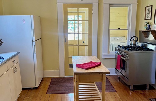 Kernville House | Secluded Yet Close! Meadow Oak Cabin, Kernville