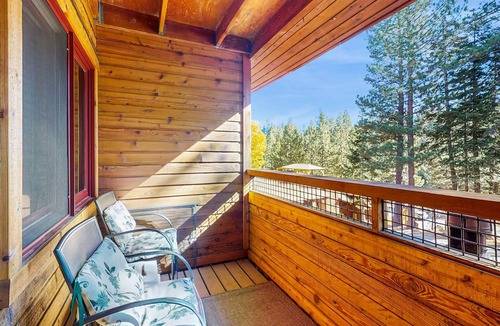 Tahoe Woods Apartment | Second-level studio with mountain views - pool & covered balcony