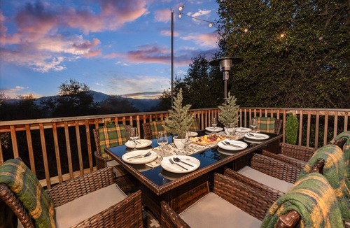 Yosemite Forks House | Sequoia's Dream: Mountain View, Spa, Heated Floors, Bar, Cinema! Near Yosemite!