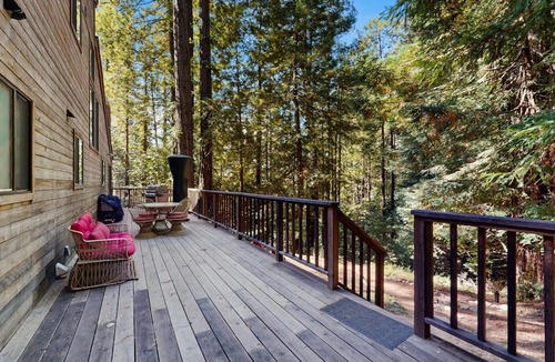 Anchor Bay House | Sequoia Sunset