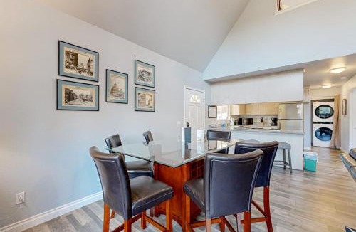 Groveland House | Serendipity