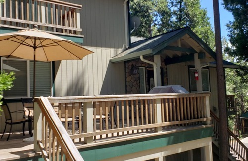 Long Barn Cabin | Serene Alpine Escape near Dodge Ridge ski resort + fast WiFi+EV Charging Station