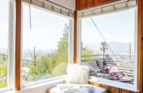 Adams Hill Apartment | Serene and beautiful bohemian retreat, breathtaking views