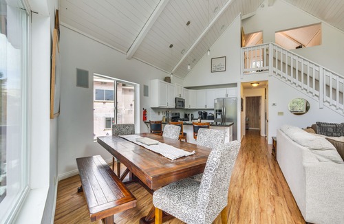 Big Bear City Cabin | Serene Big Bear Retreat w/Hot Tub + Game Room!