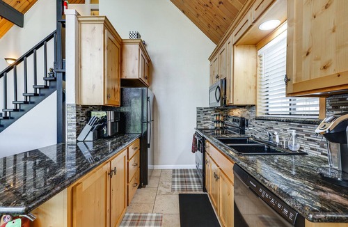 Forest Meadows Cabin | Serene Cabin Retreat Between Murphys & Arnold