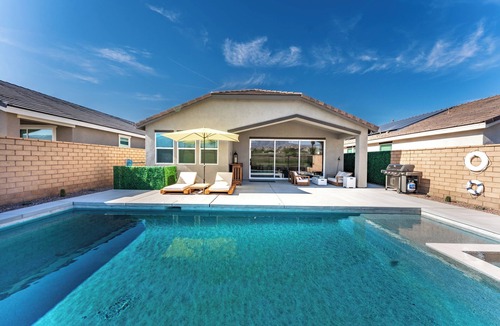 Terra Lago House | Serene Poolside Retreat, Sunset View & Patio Life