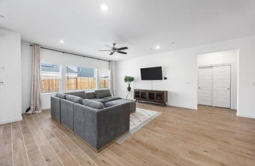 Pumpkin Center House | Serenity House- Newly Built, Peaceful Stay