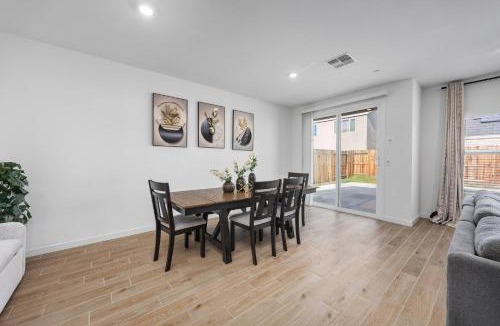 Pumpkin Center House | Serenity House- Newly Built, Peaceful Stay