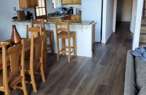 Groveland Cabin | Serenity View, Peaceful & Cheerful 3BD Cabin.