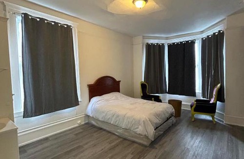 Telegraph Hill Hostel | SF Travelers Inn