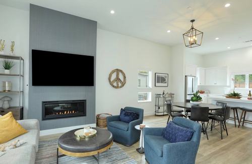 Shell Beach House | Shell Beach Modern with Ocean Views, Pet Friendly