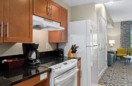 Terra Lago Resort | Shuttle to Coachella - WorldMark Indio 1 Bedroom, 1 Bath Condo, Sleeps 4