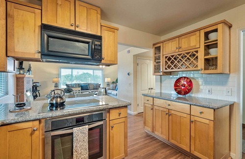 Exeter House | Sierra Nevada Mountain Retreat, Set on Citrus Farm