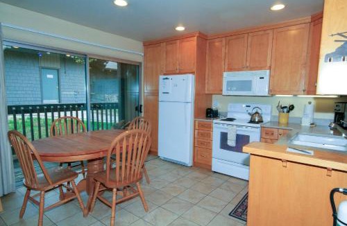 Mammoth Lakes Apartment | Sierra Park Villas 20