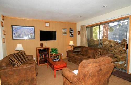 Mammoth Lakes Apartment | Sierra Park Villas 29