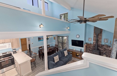 June Lake House | Sierra Suns 2, townhome in June Lake Village
