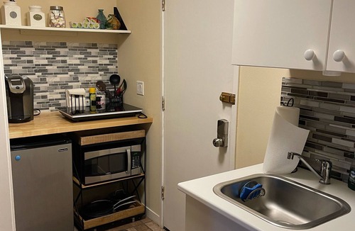 West End House | Simply marvelous 2 bedroom with kitchenette, grilling patio and grand balcony