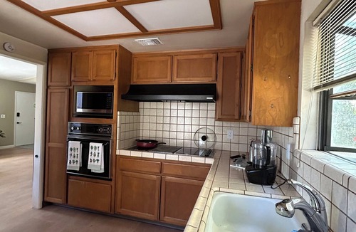 Estates at Canyon Crest House | Single-Story 3BR Cul-de-Sac Home…Open Living + Fenced Yard- Canyon Crest