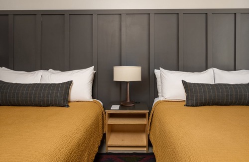 Lakeside Park Hotel | Ski for family: Modern Mountain Haven stay, Pet Friendly | 4 Units