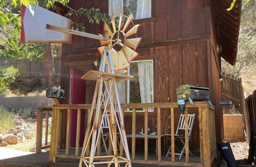 Frazier Park Cottage | Small carriage house on our little slice of heaven